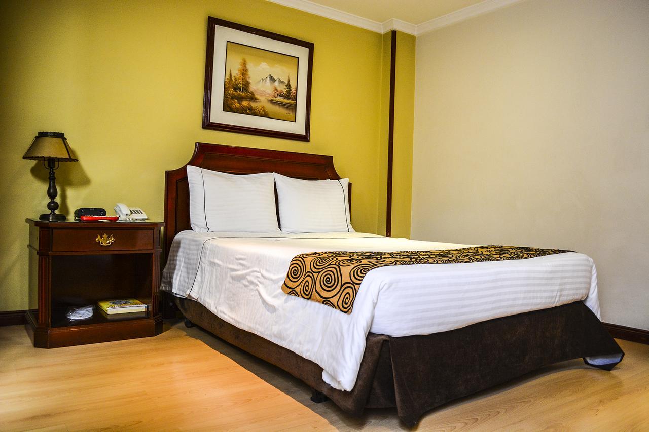 Hotel Centro Internacional Богота Екстер'єр фото