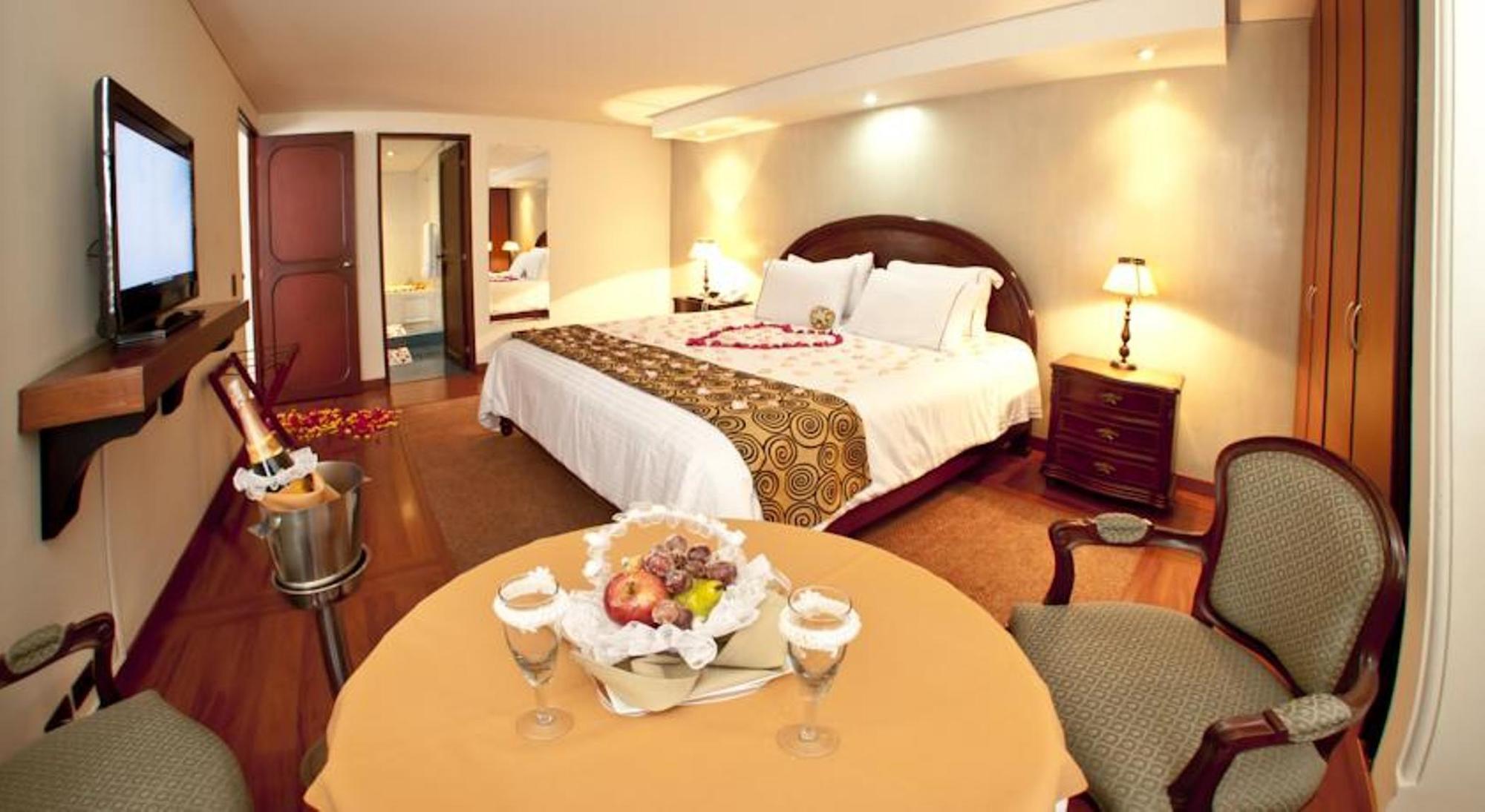 Hotel Centro Internacional Богота Екстер'єр фото