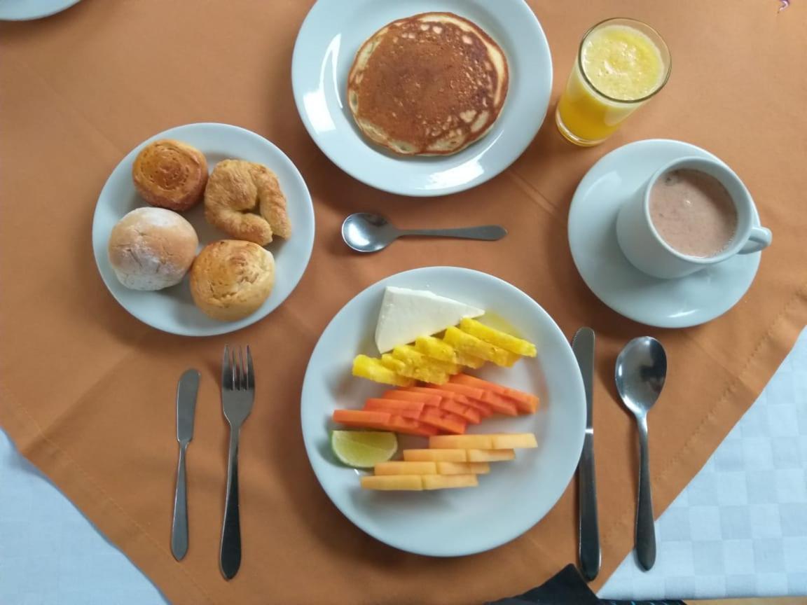 Hotel Centro Internacional Богота Екстер'єр фото
